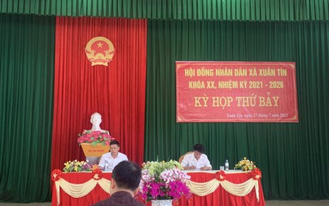 Kỳ họp thứ 7 HĐND xã Xuân Tín nhiệm kỳ 2021 - 2026